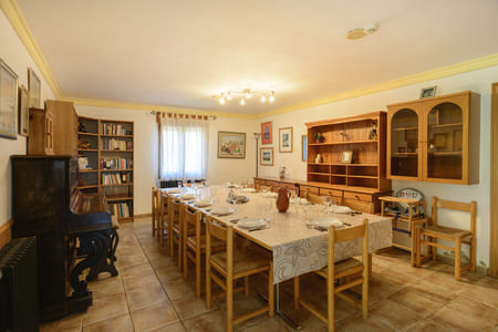 casa rural Can Salva comedor 1