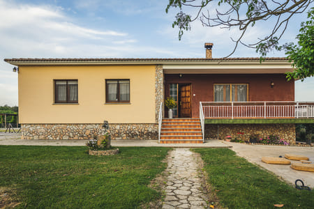 Casa rural Can Pons de Dalt exterior02