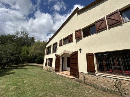 Casa Rural Can Codina Façana de prop