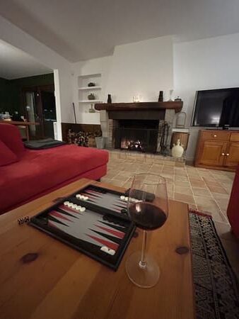 Casa Rural Can Codina Xemenia amb backgamon